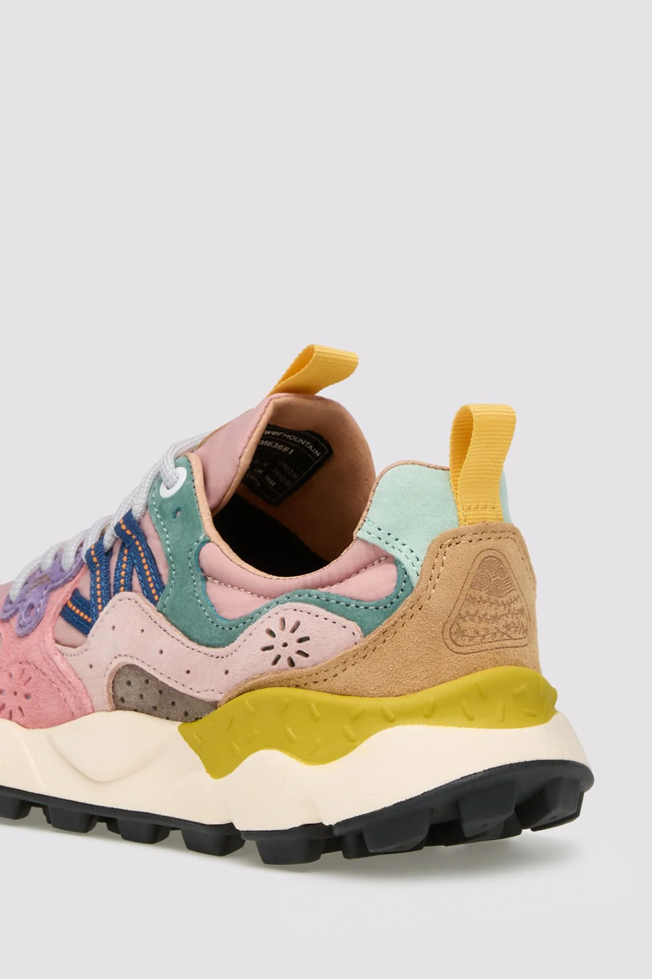 Flower Mountain | Yamano 3 Woman - Grey / Cipria / Light Pink - Image 4