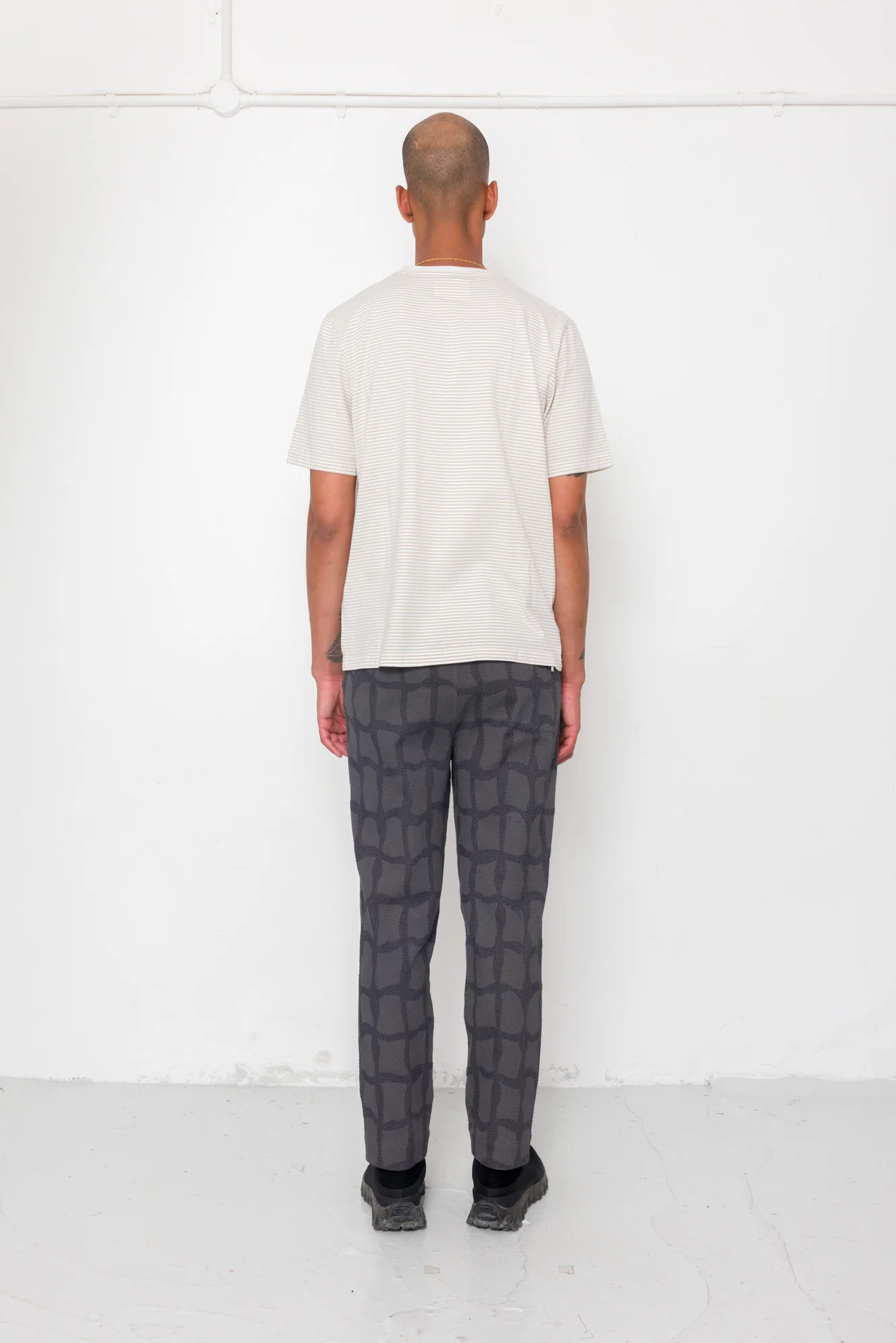 1x1 Striped T-Shirt - Stone - Image 8