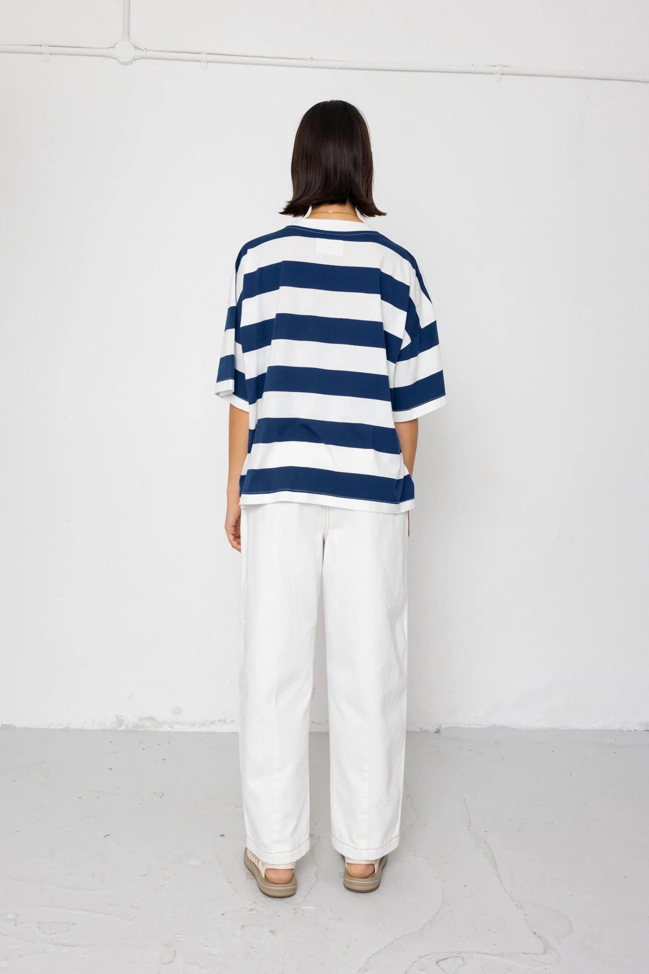 Boyfriend T-Shirt - Off White / Indigo Blue - Image 6