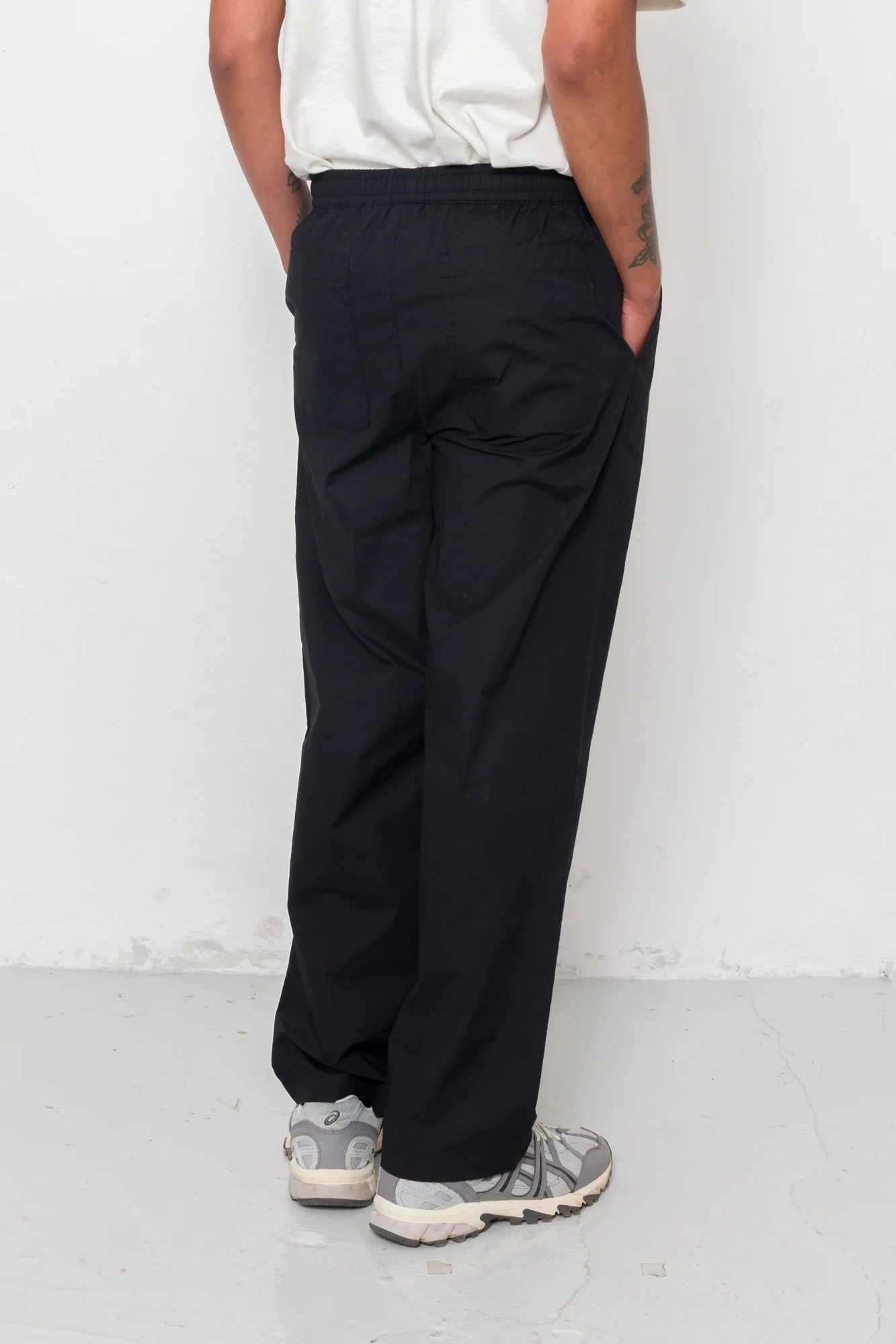 Drawcord Loose Trousers - Black - Image 6