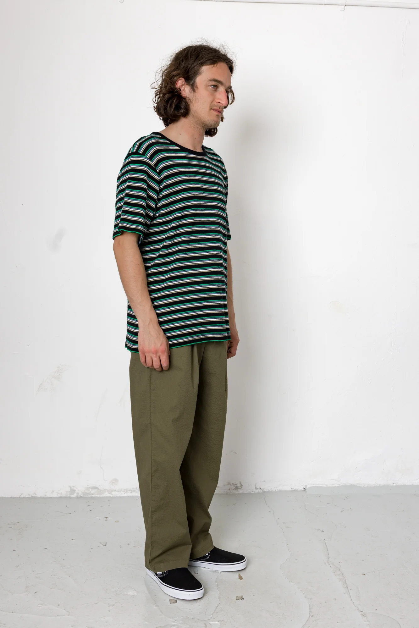 Drawcord Loose Trousers - Dark Olive Seersucker - Image 3
