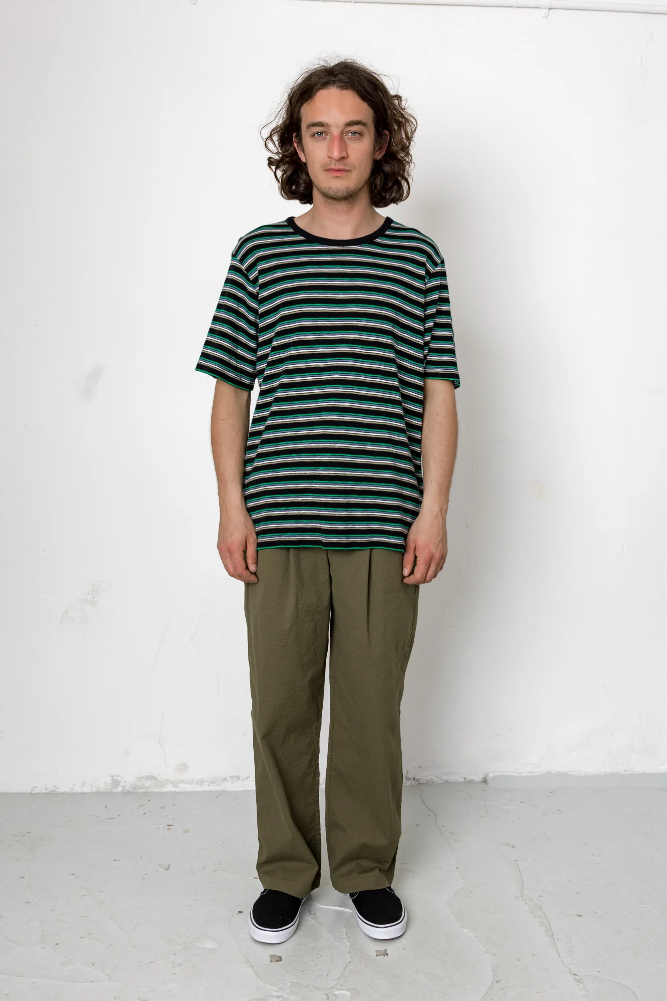 Drawcord Loose Trousers - Dark Olive Seersucker - Image 4