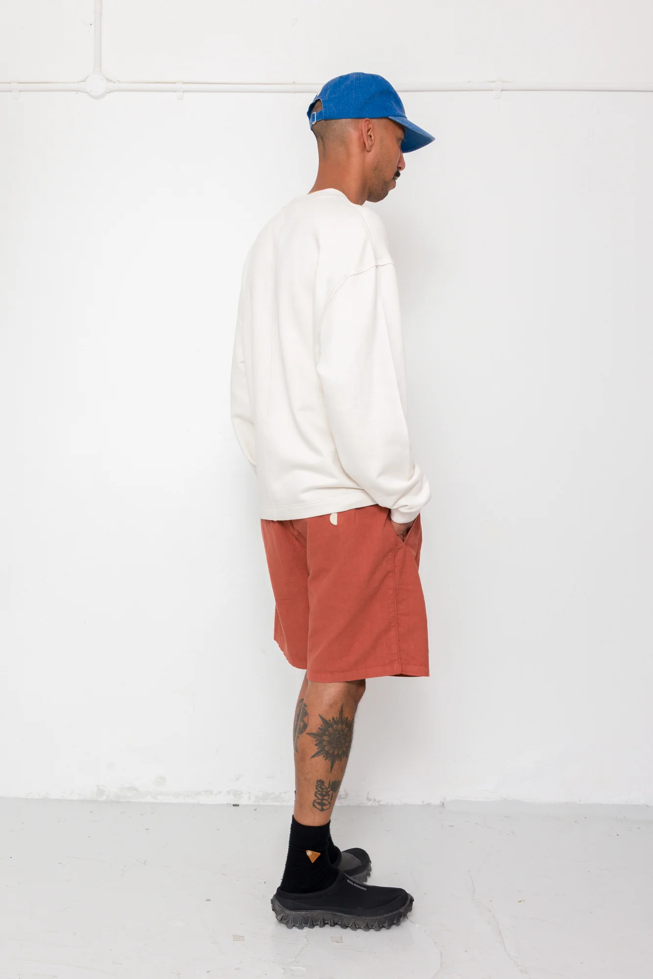 Easy Fit Sweat - Ecru - Image 9