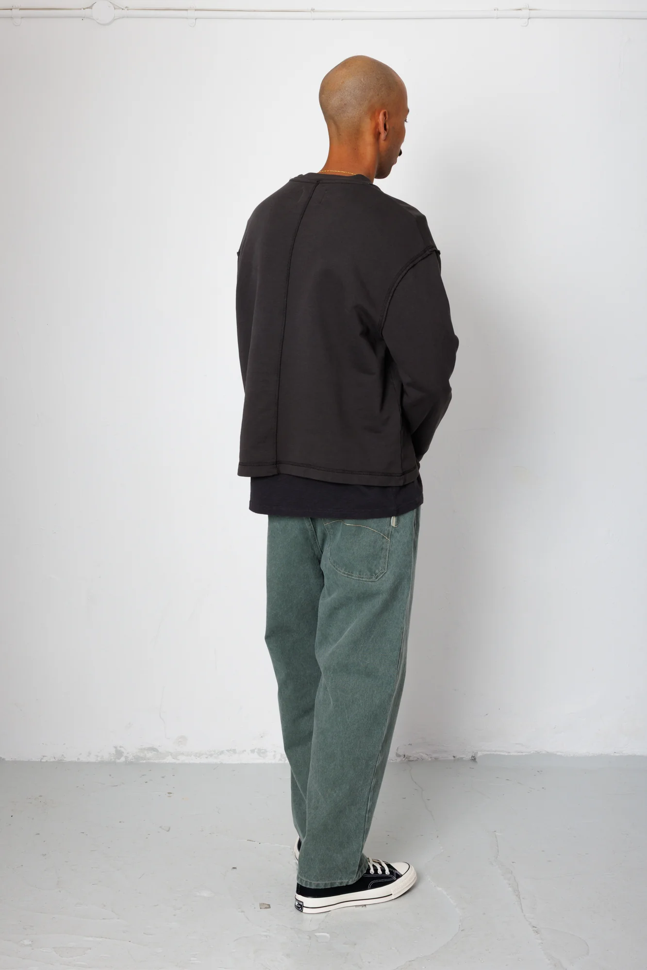 Easy Fit Sweat - Soft Black - Image 9