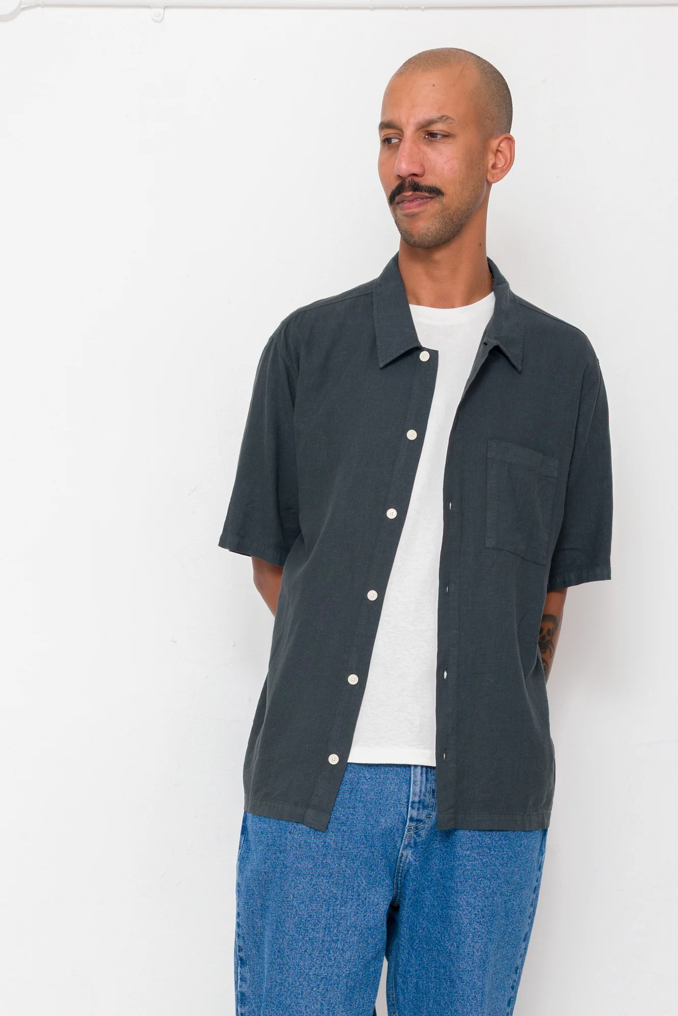 Gabe Shirt - Soft Black - Image 7