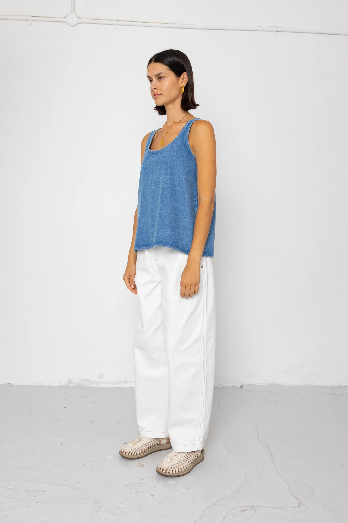 Pleated Scoop Back Vest - Heavy Bleach Wash - Image 3