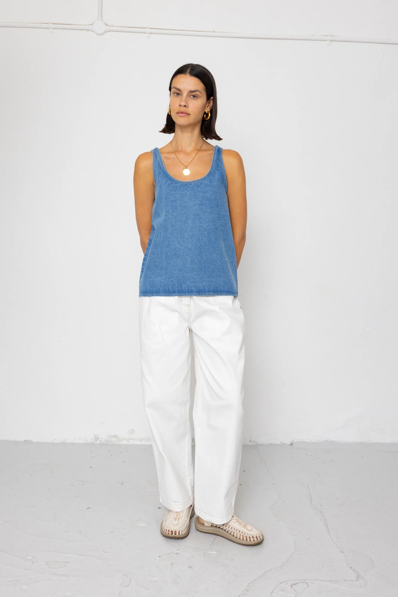 Pleated Scoop Back Vest - Heavy Bleach Wash - Image 9