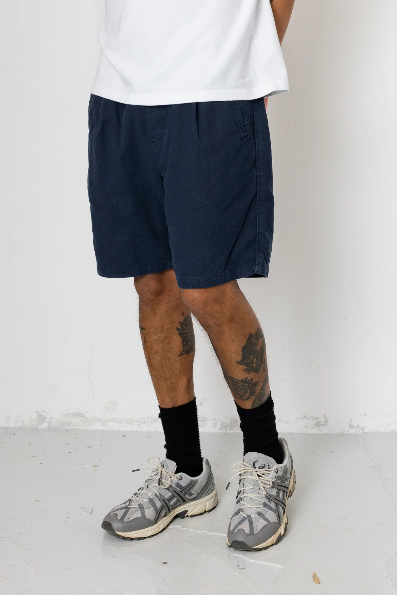 Relaxed Assembly Short - Dark Navy Cotton Linen - Image 3