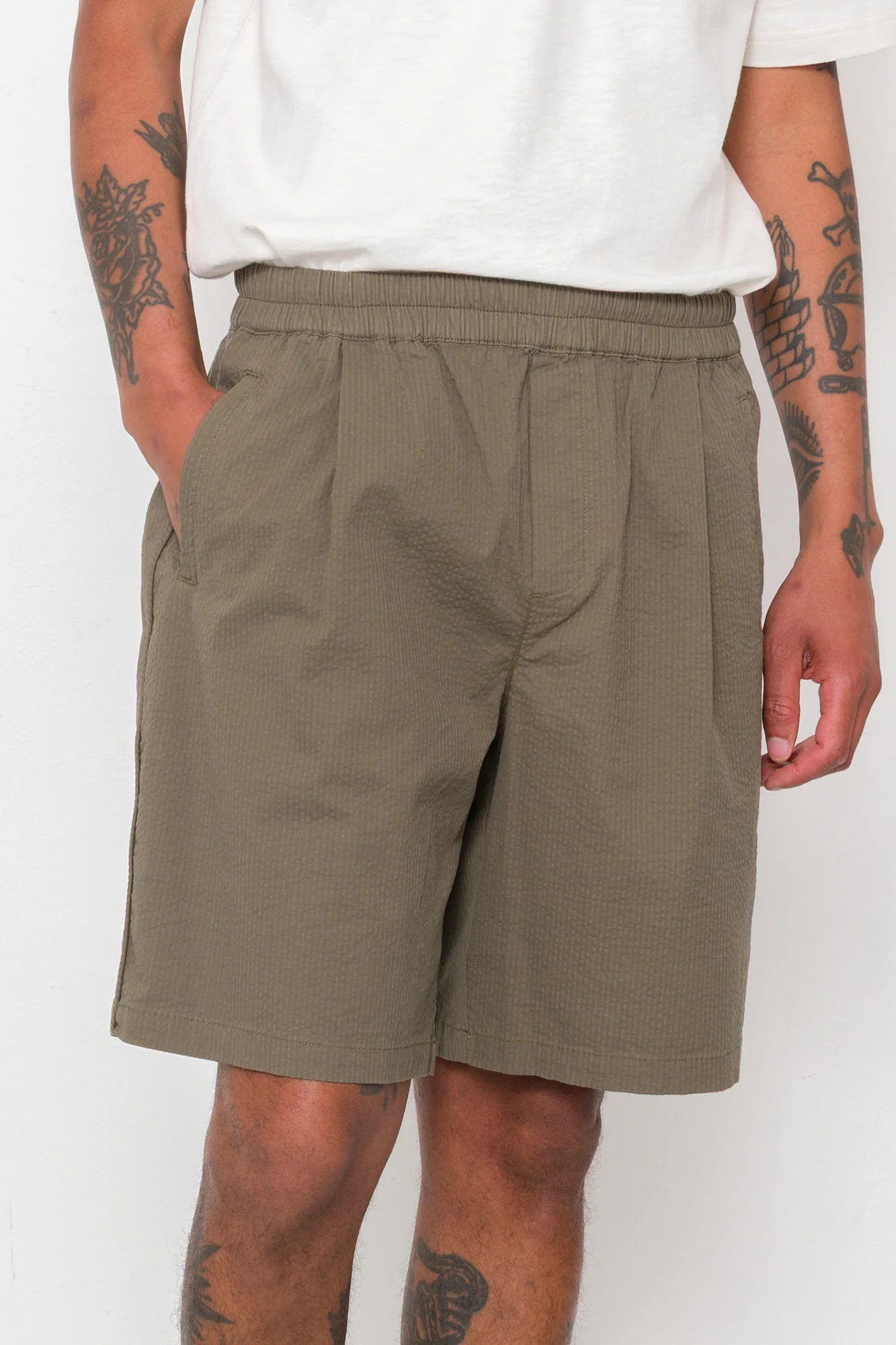 Relaxed Assembly Short - Dark Olive Seersucker - Image 5