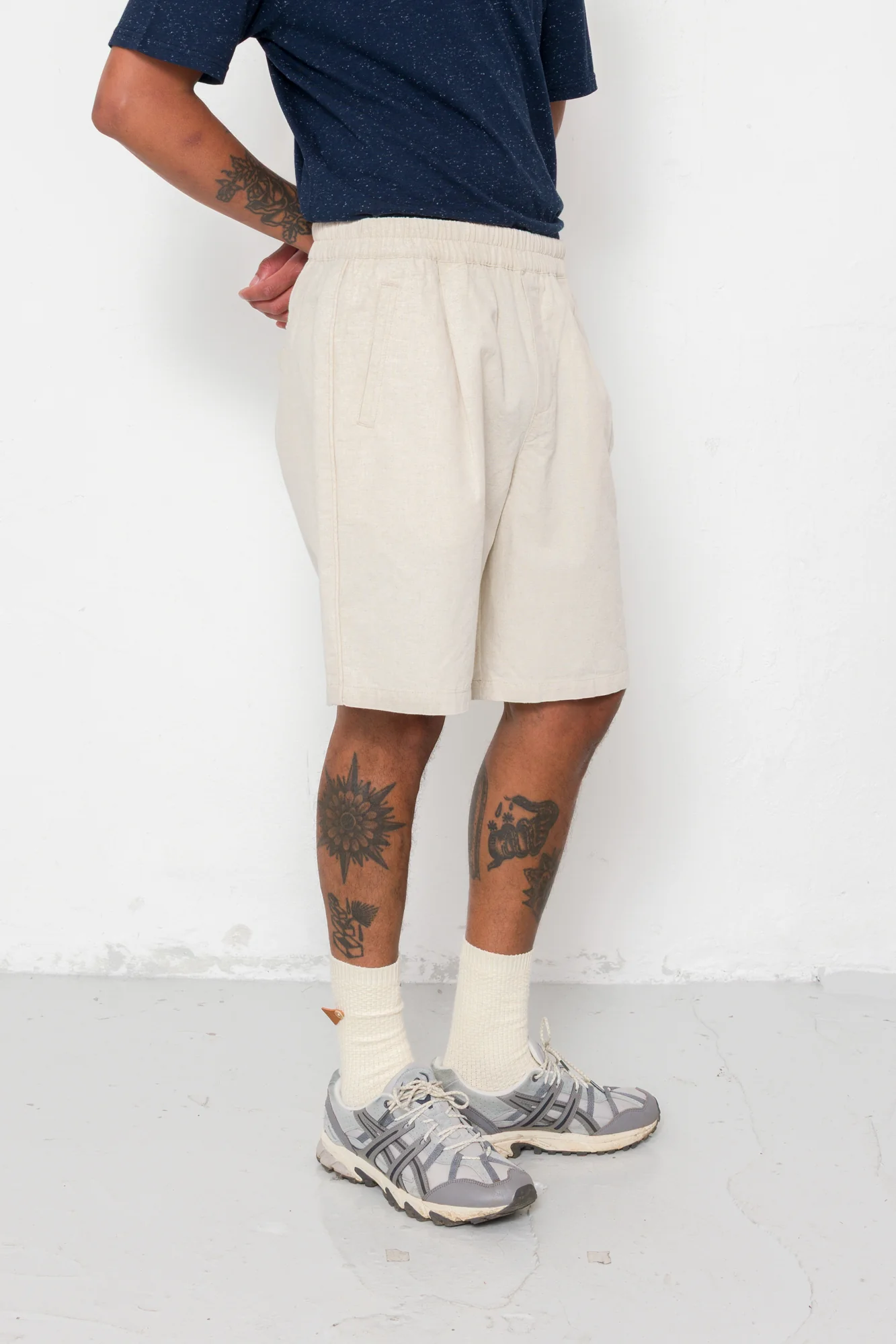 Relaxed Assembly Short - Natural Linen Cotton Canvas - Image 7