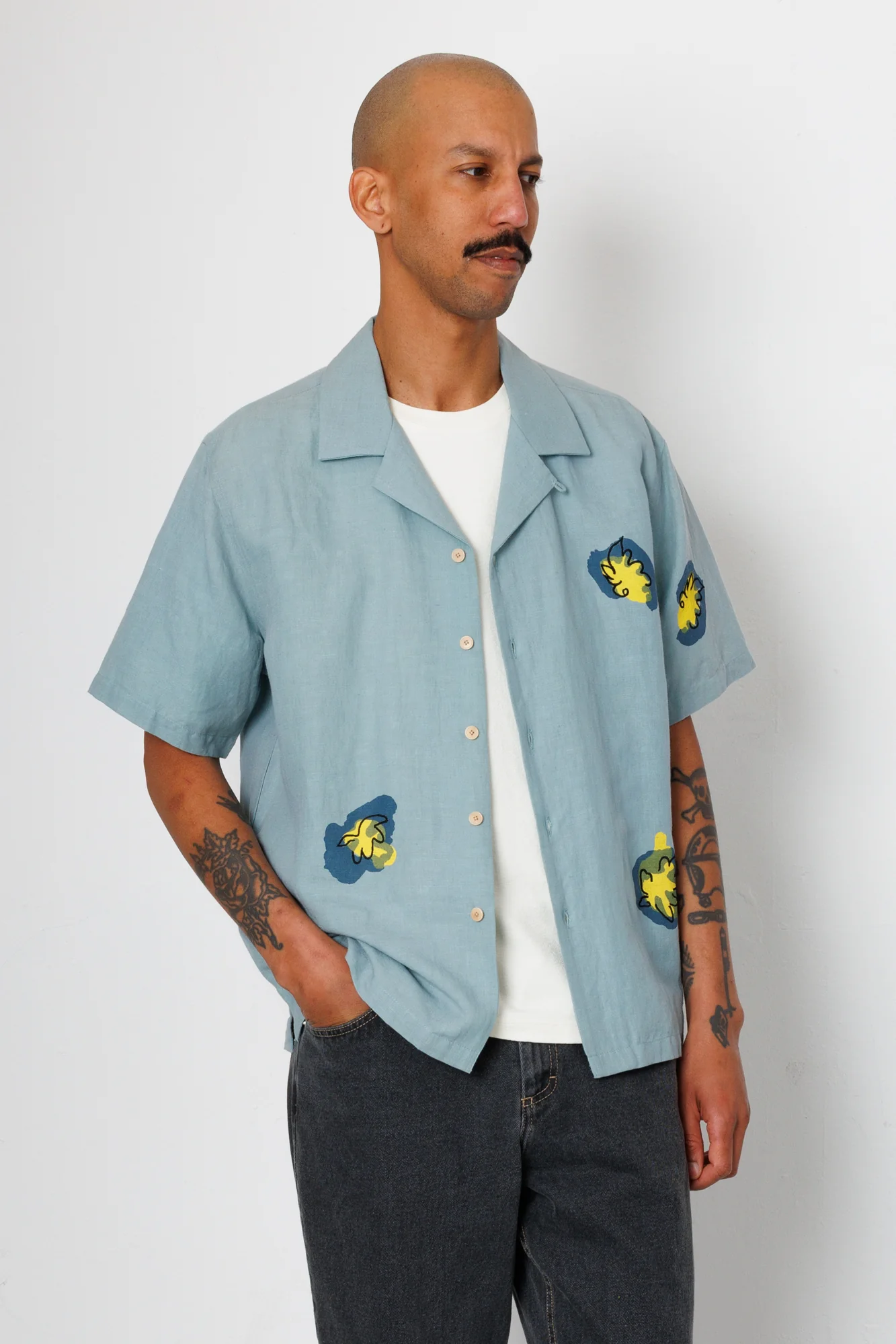 Relaxed Soft Collar Shirt - Blue Embroidered Flower | Folk x Goss Brothers - Image 3