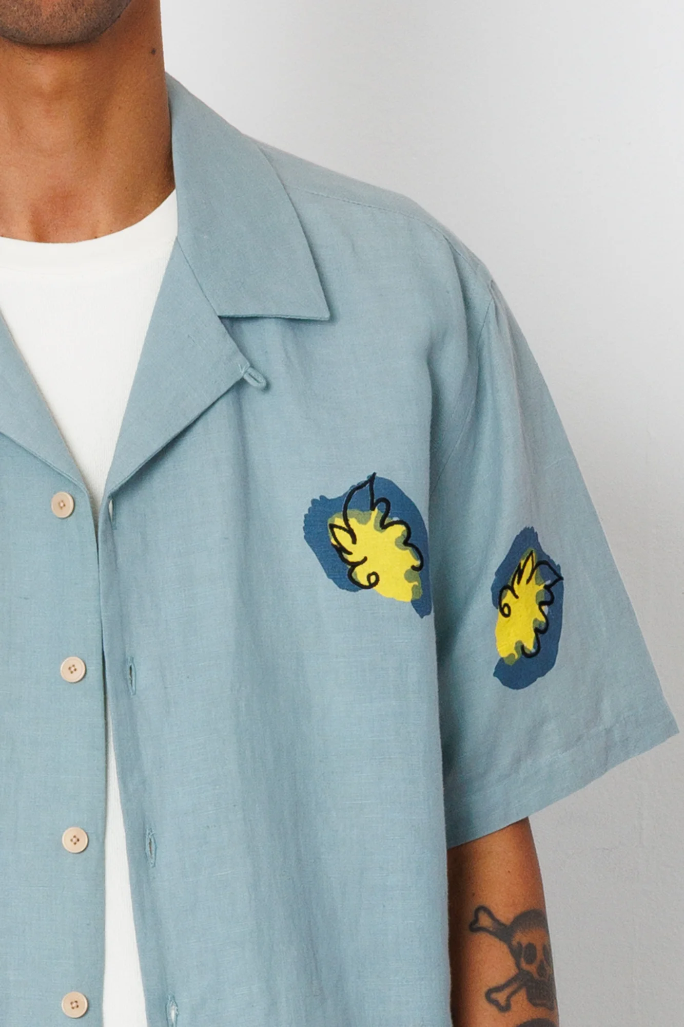 Relaxed Soft Collar Shirt - Blue Embroidered Flower | Folk x Goss Brothers - Image 4