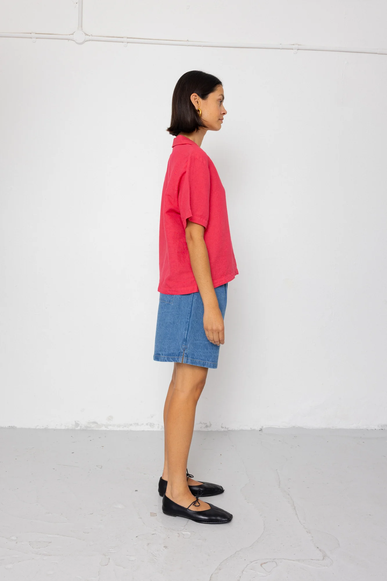 Short Sleeve Soft Collar Shirt - Rose Red - Image 4