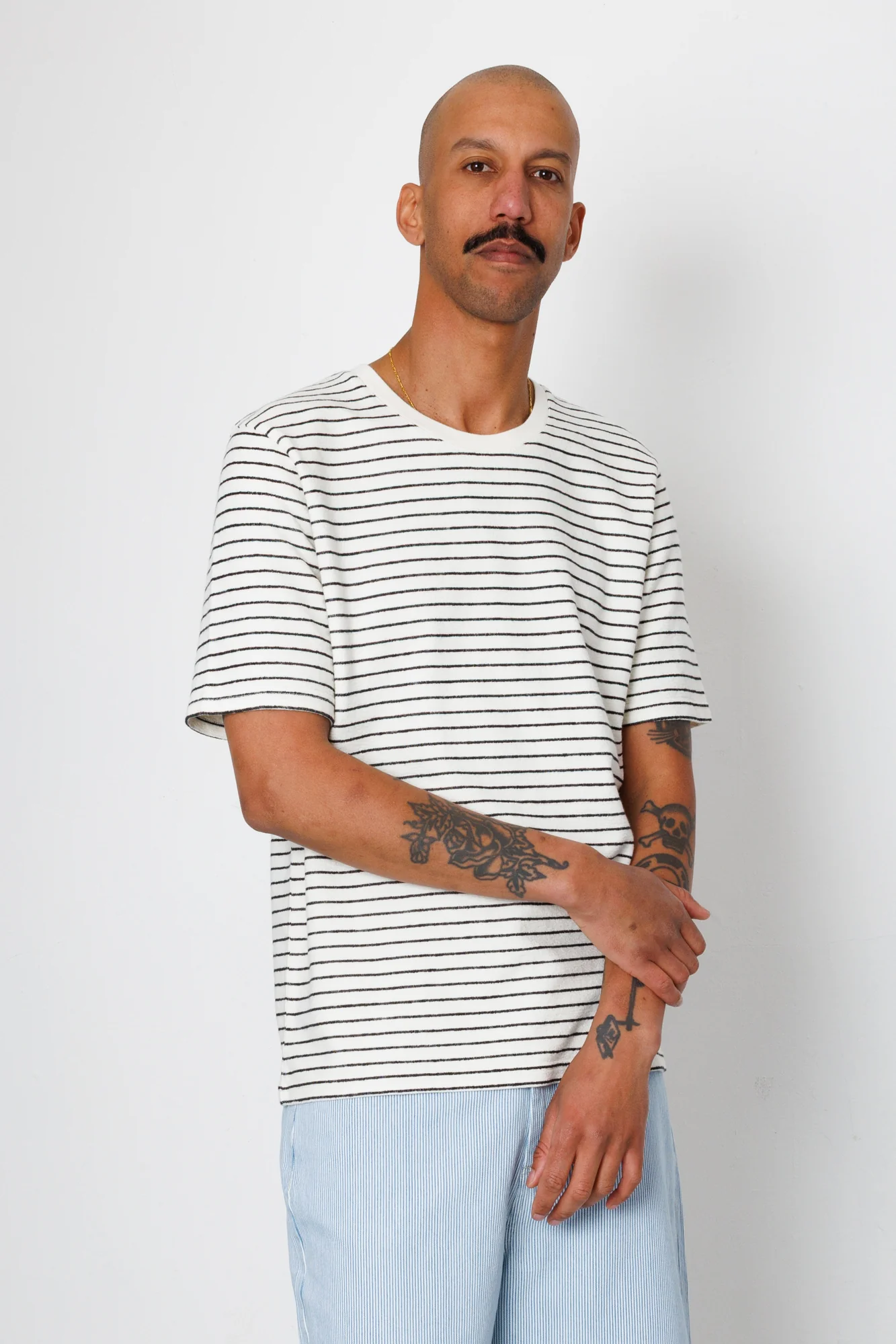 Short Sleeve Textured Striped T-Shirt - Ecru / Black - Image 4