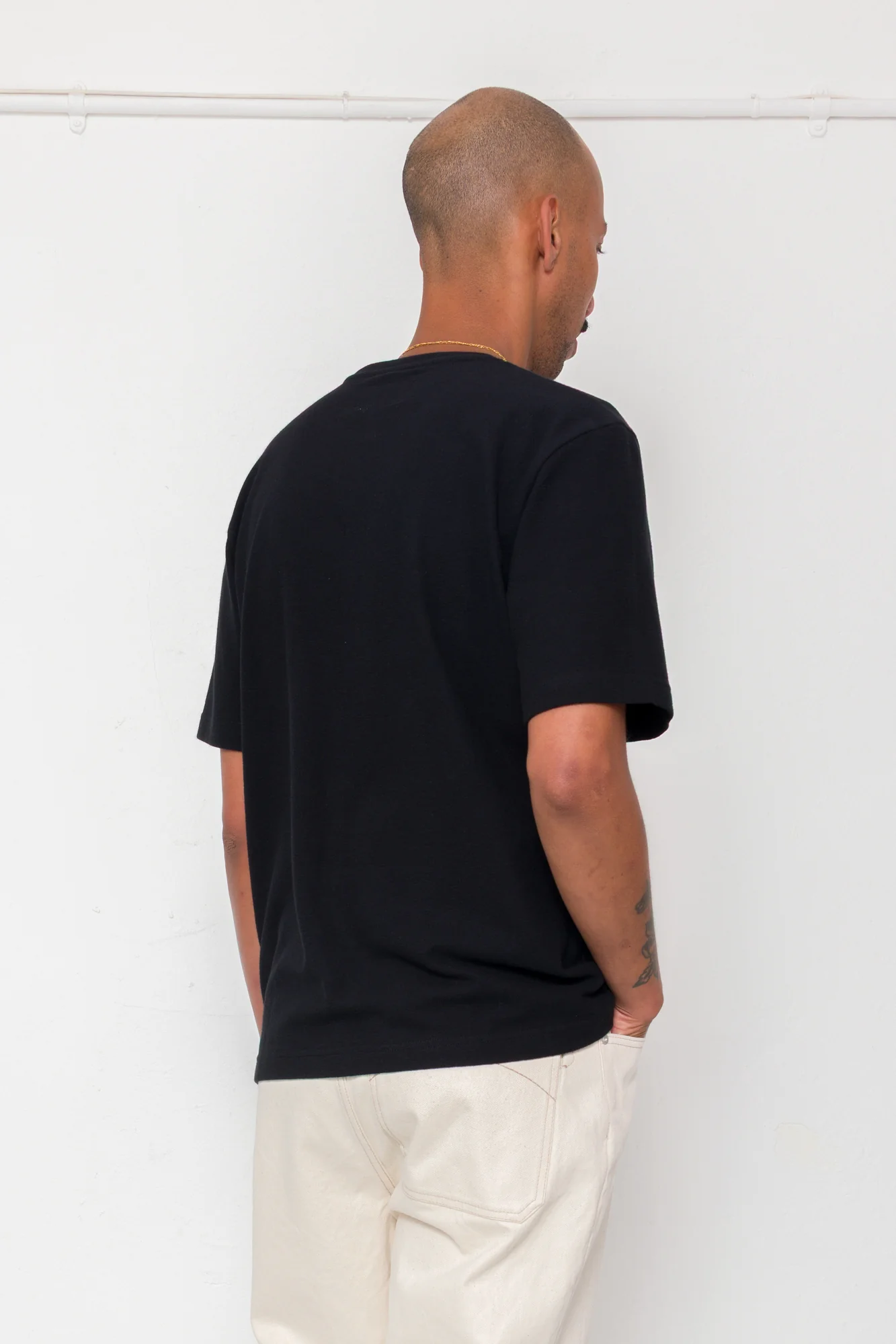 Short Sleeve Textured T-Shirt - Black - Image 6