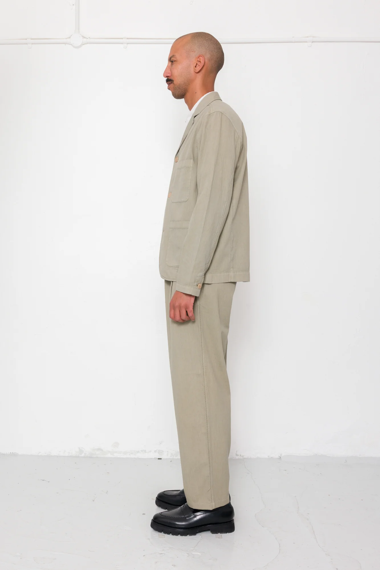 Wide Fit Blazer - Silver Sage Herringbone - Image 4