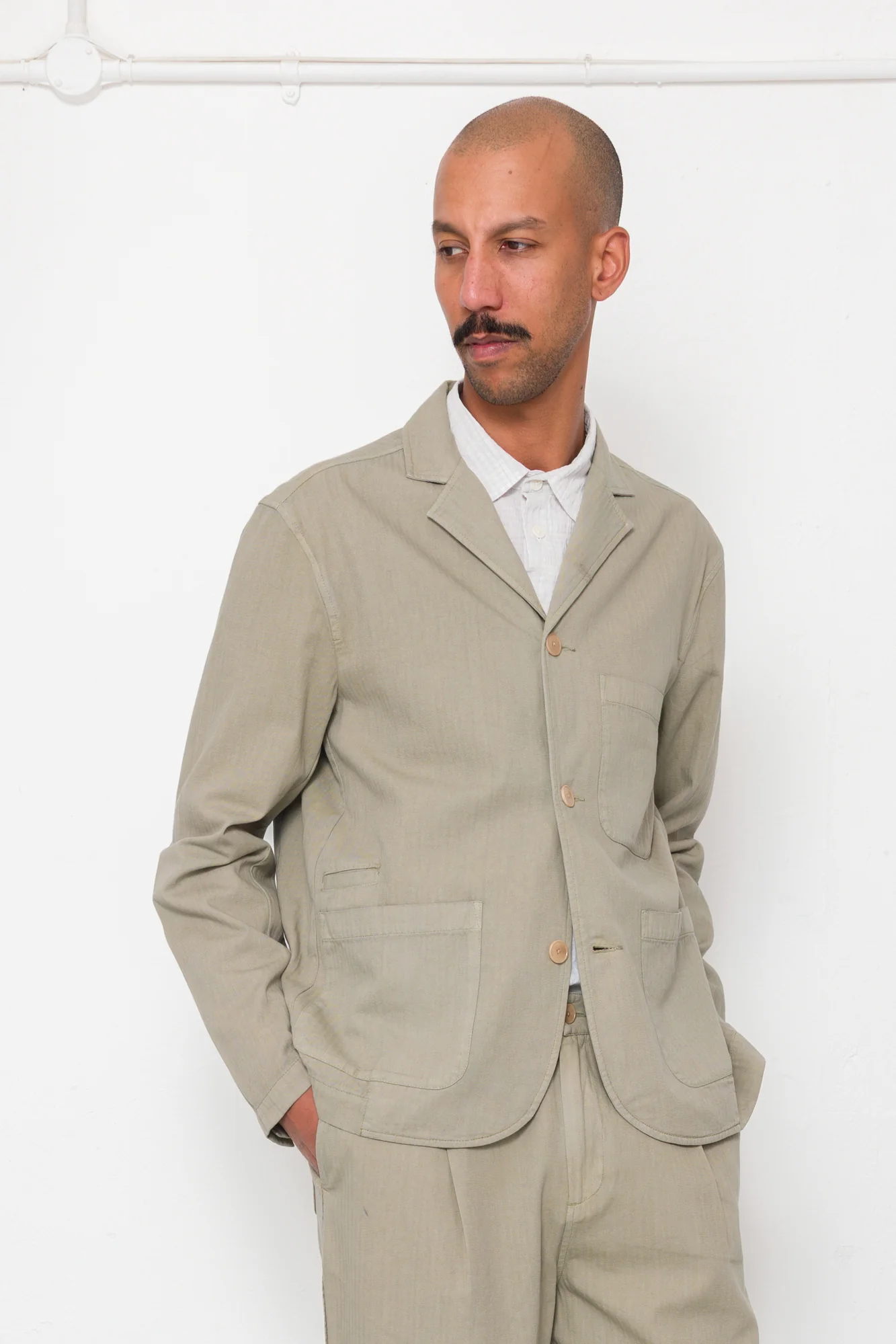 Wide Fit Blazer - Silver Sage Herringbone - Image 7